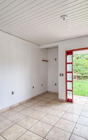Casa à venda com 200m², 2 quartos e 1 vagaSala/Cozinha