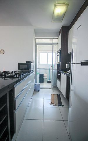 Apartamento à venda com 68m², 2 quartos e 1 vagaCozinha