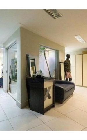 Casa à venda com 190m², 2 quartos e 1 vaga