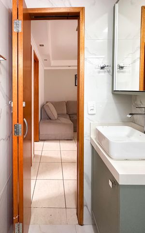Apartamento à venda com 50m², 2 quartos e 1 vaga Apartamento à venda com 50m², 2 quartos e 1 vagaBanheiro Social