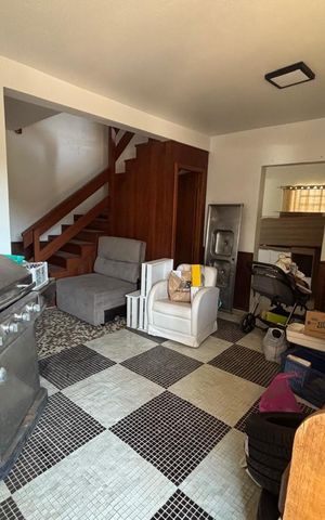 Casa à venda com 260m², 4 quartos e 2 vagas
