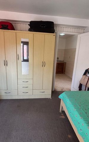 Casa à venda com 260m², 4 quartos e 2 vagas