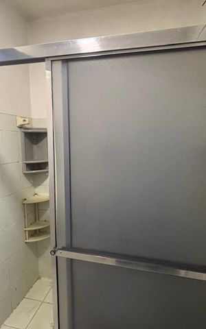 Casa à venda com 260m², 4 quartos e 2 vagas