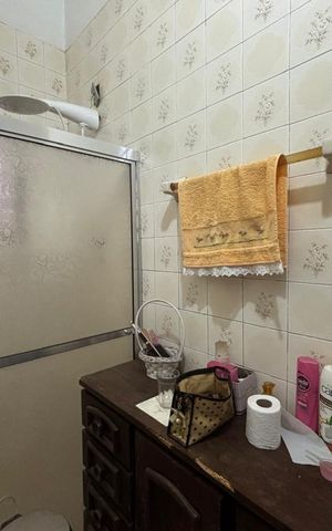 Casa à venda com 260m², 4 quartos e 2 vagas