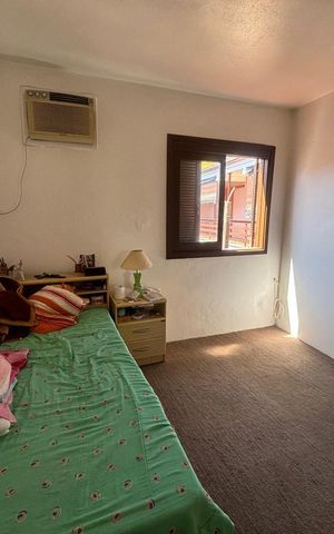 Casa à venda com 260m², 4 quartos e 2 vagas