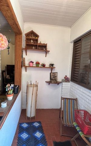 Casa à venda com 260m², 4 quartos e 2 vagas