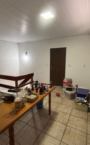 Casa à venda com 260m², 4 quartos e 2 vagas