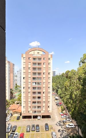 Apartamento à venda com 93m², 3 quartos e 2 vagas Apartamento à venda com 93m², 3 quartos e 2 vagasVista da Suíte