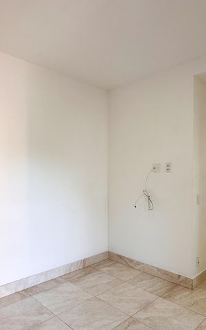 Apartamento à venda com 93m², 3 quartos e 2 vagas Apartamento à venda com 93m², 3 quartos e 2 vagasSuíte
