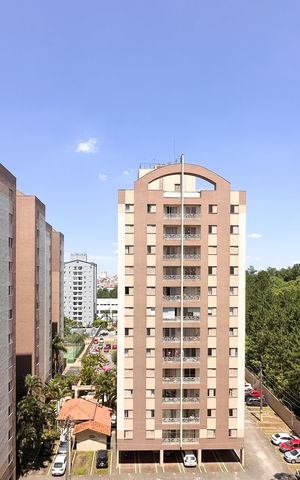 Apartamento à venda com 93m², 3 quartos e 2 vagas Apartamento à venda com 93m², 3 quartos e 2 vagasVista da Sacada