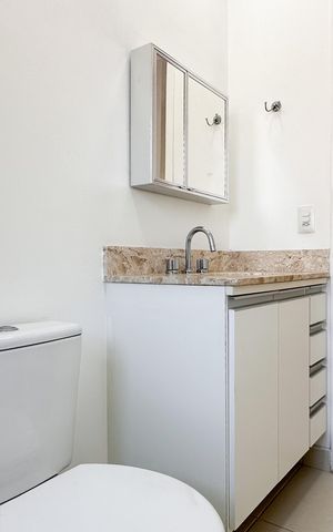 Apartamento à venda com 93m², 3 quartos e 2 vagas Apartamento à venda com 93m², 3 quartos e 2 vagasBanheiro da Suíte