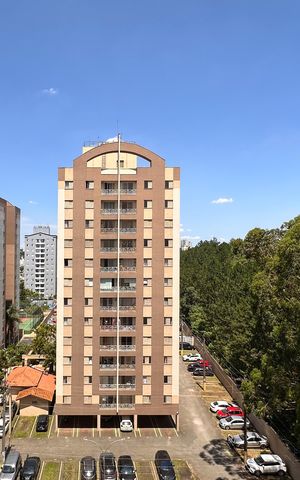 Apartamento à venda com 93m², 3 quartos e 2 vagas Apartamento à venda com 93m², 3 quartos e 2 vagasVista do Quarto 2