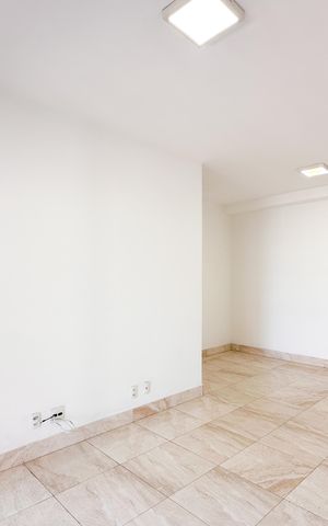 Apartamento à venda com 93m², 3 quartos e 2 vagas Apartamento à venda com 93m², 3 quartos e 2 vagasSala