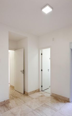 Apartamento à venda com 93m², 3 quartos e 2 vagas Apartamento à venda com 93m², 3 quartos e 2 vagasSuíte