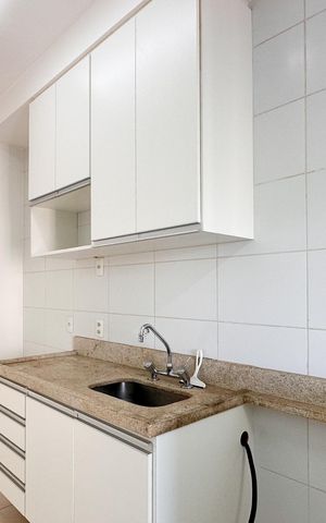 Apartamento à venda com 93m², 3 quartos e 2 vagas Apartamento à venda com 93m², 3 quartos e 2 vagasCozinha