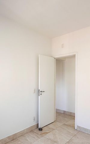 Apartamento à venda com 93m², 3 quartos e 2 vagas Apartamento à venda com 93m², 3 quartos e 2 vagasQuarto 1