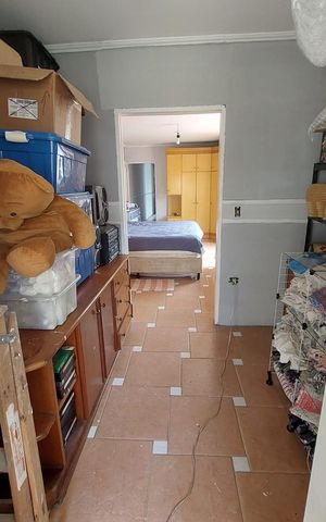 Casa à venda com 220m², 5 quartos e 2 vagas
