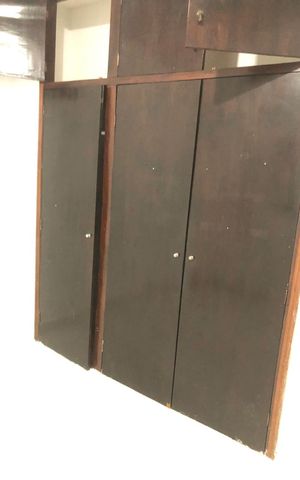 Casa à venda com 160m², 3 quartos e 4 vagas
