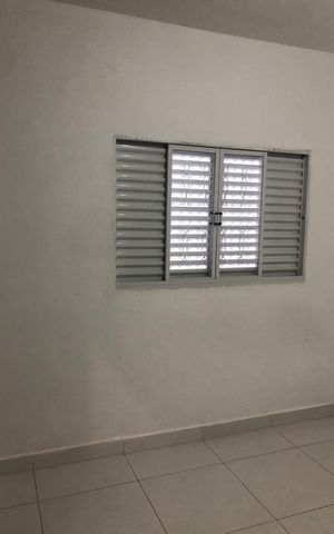 Casa à venda com 160m², 3 quartos e 4 vagas