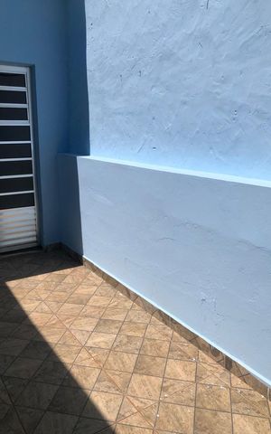 Casa à venda com 160m², 3 quartos e 4 vagas