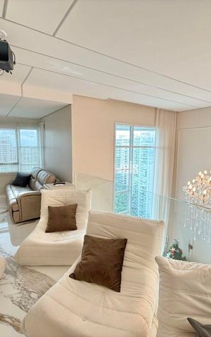 Apartamento à venda com 212m², 4 quartos e 4 vagas