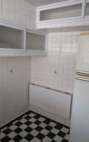Apartamento à venda com 78m², 2 quartos e sem vaga Apartamento à venda com 78m², 2 quartos e sem vagaCozinha