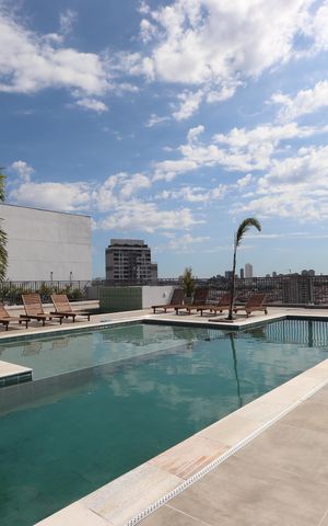 Apartamento à venda com 35m², 2 quartos e sem vagaÁrea comum - Piscina no Rooftop