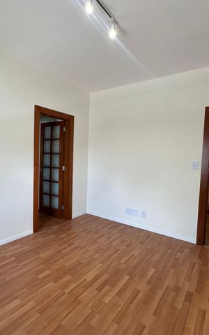 Casa de condomínio à venda com 362m², 3 quartos e 4 vagas Casa de condomínio à venda com 362m², 3 quartos e 4 vagasSuíte 3