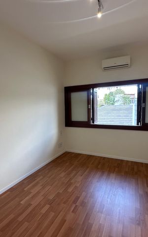 Casa de condomínio à venda com 362m², 3 quartos e 4 vagas Casa de condomínio à venda com 362m², 3 quartos e 4 vagasSuíte 2