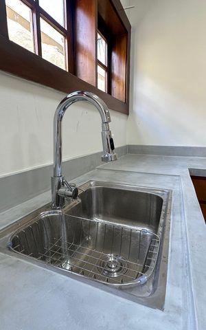 Casa de condomínio à venda com 362m², 3 quartos e 4 vagas Casa de condomínio à venda com 362m², 3 quartos e 4 vagasCozinha