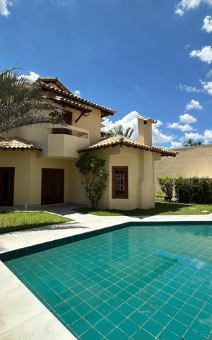 Casa de condomínio à venda com 362m², 3 quartos e 4 vagas Casa de condomínio à venda com 362m², 3 quartos e 4 vagasPiscina