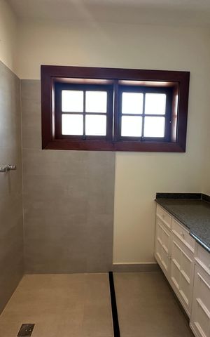 Casa de condomínio à venda com 362m², 3 quartos e 4 vagas Casa de condomínio à venda com 362m², 3 quartos e 4 vagasBanheiro da Suíte 3
