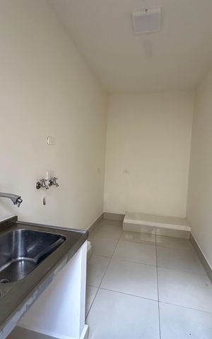 Casa de condomínio à venda com 362m², 3 quartos e 4 vagas Casa de condomínio à venda com 362m², 3 quartos e 4 vagasÁrea de Serviço