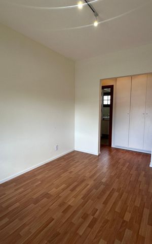 Casa de condomínio à venda com 362m², 3 quartos e 4 vagas Casa de condomínio à venda com 362m², 3 quartos e 4 vagasSuíte 2