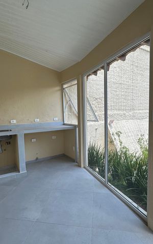 Casa de condomínio à venda com 362m², 3 quartos e 4 vagas Casa de condomínio à venda com 362m², 3 quartos e 4 vagasChurrasqueira