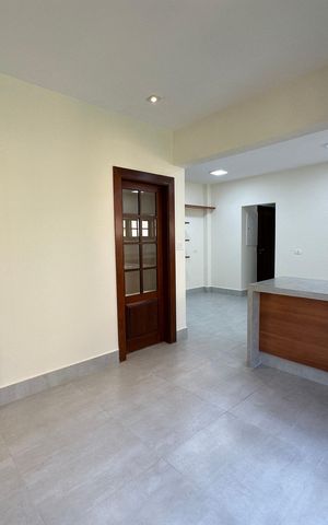 Casa de condomínio à venda com 362m², 3 quartos e 4 vagas Casa de condomínio à venda com 362m², 3 quartos e 4 vagasCozinha
