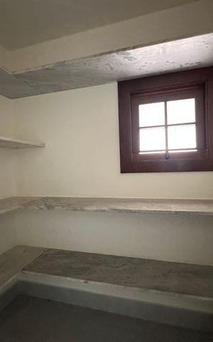 Casa de condomínio à venda com 362m², 3 quartos e 4 vagas Casa de condomínio à venda com 362m², 3 quartos e 4 vagasDespensa