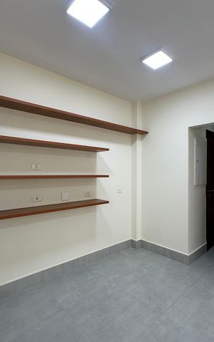 Casa de condomínio à venda com 362m², 3 quartos e 4 vagas Casa de condomínio à venda com 362m², 3 quartos e 4 vagasCozinha