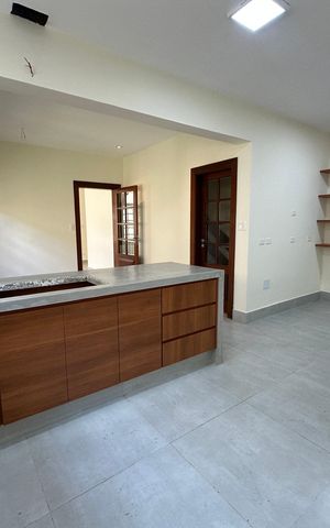 Casa de condomínio à venda com 362m², 3 quartos e 4 vagas Casa de condomínio à venda com 362m², 3 quartos e 4 vagasCozinha