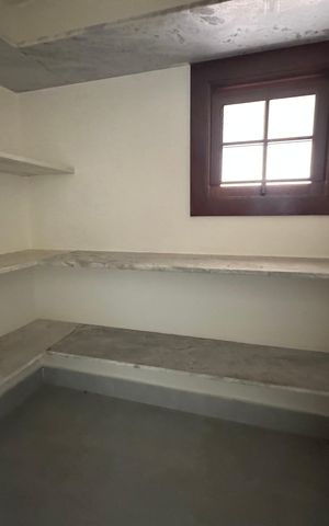 Casa de condomínio à venda com 362m², 3 quartos e 4 vagas Casa de condomínio à venda com 362m², 3 quartos e 4 vagasDespensa