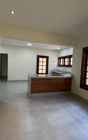 Casa de condomínio à venda com 362m², 3 quartos e 4 vagas Casa de condomínio à venda com 362m², 3 quartos e 4 vagasCozinha