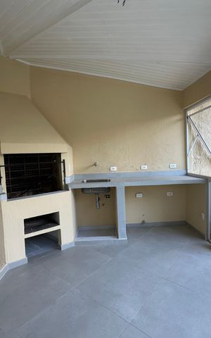 Casa de condomínio à venda com 362m², 3 quartos e 4 vagas Casa de condomínio à venda com 362m², 3 quartos e 4 vagasChurrasqueira