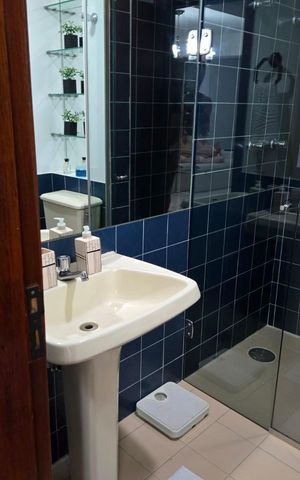 Apartamento à venda com 80m², 3 quartos e 1 vaga Apartamento à venda com 80m², 3 quartos e 1 vagaBanheiro