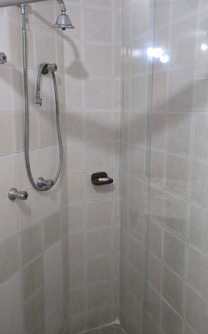 Apartamento à venda com 80m², 3 quartos e 1 vaga Apartamento à venda com 80m², 3 quartos e 1 vagaBanheiro