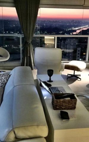 Apartamento à venda com 84m², 1 quarto e 2 vagas Apartamento à venda com 84m², 1 quarto e 2 vagasSala