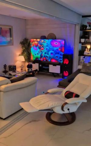 Apartamento à venda com 84m², 1 quarto e 2 vagas Apartamento à venda com 84m², 1 quarto e 2 vagasSala