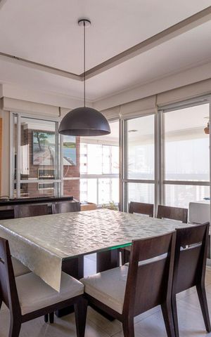 Apartamento para alugar com 137m², 3 quartos e 3 vagas Apartamento para alugar com 137m², 3 quartos e 3 vagasSala
