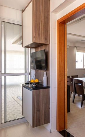 Apartamento para alugar com 137m², 3 quartos e 3 vagas Apartamento para alugar com 137m², 3 quartos e 3 vagasCozinha