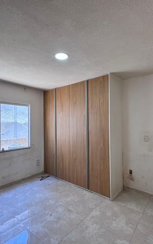 Casa de condomínio à venda com 200m², 2 quartos e 5 vagas Casa de condomínio à venda com 200m², 2 quartos e 5 vagasSuíte