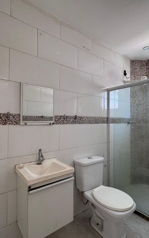 Casa de condomínio à venda com 200m², 2 quartos e 5 vagas Casa de condomínio à venda com 200m², 2 quartos e 5 vagasSuíte - Banheiro